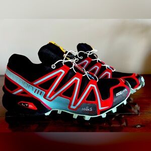 Salomon SPEEDCROSS 3 trail running shoes